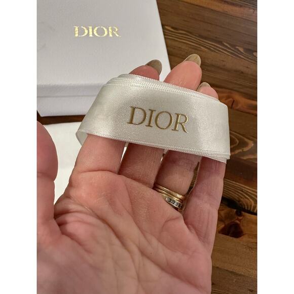 Christian Dior Box and Ribbon and Packing Mate - Picture 2 of 9